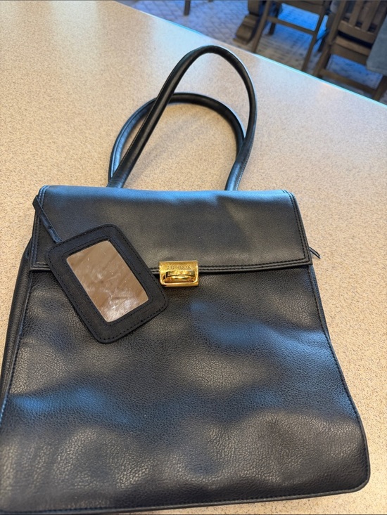 j.g. hook Handbags - Black Leather Top-Handle Shoulder Bag w/ Gold Tone Lock & lots of organization